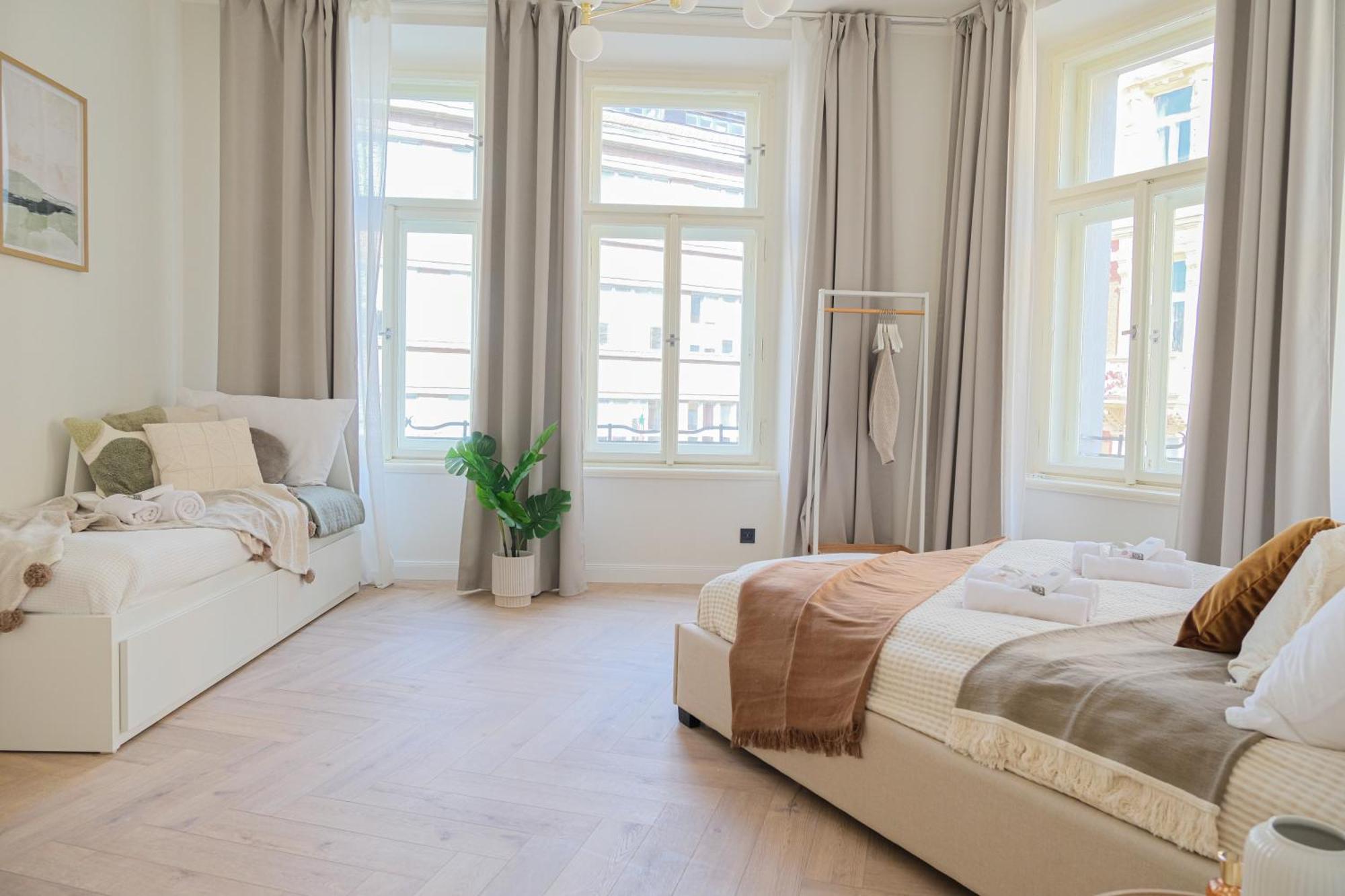 Lejlighed 4 Minutes National Theather Apartment,